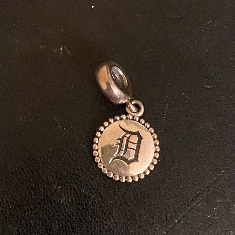 Pandora Detroit Tigers Dangle Charm Bead Retired NEW
